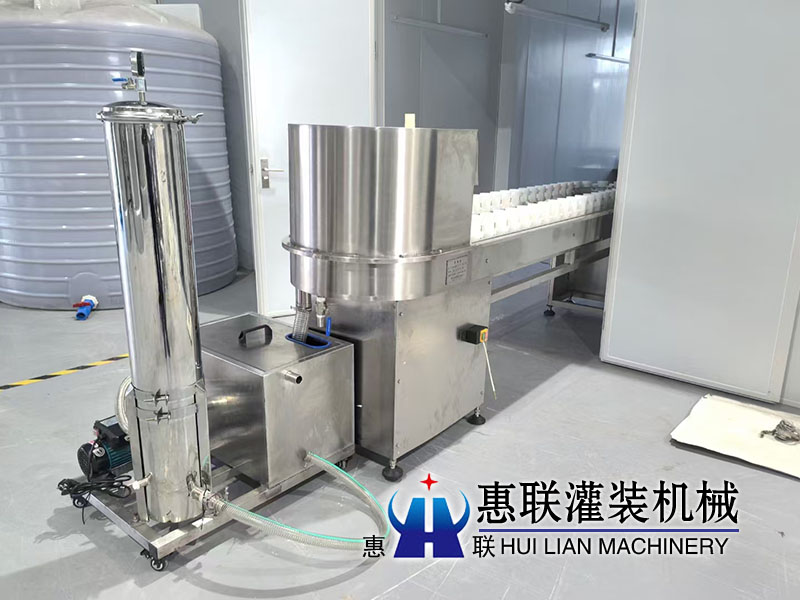 瓊中燭芯酒水過(guò)濾機(jī)安裝完成